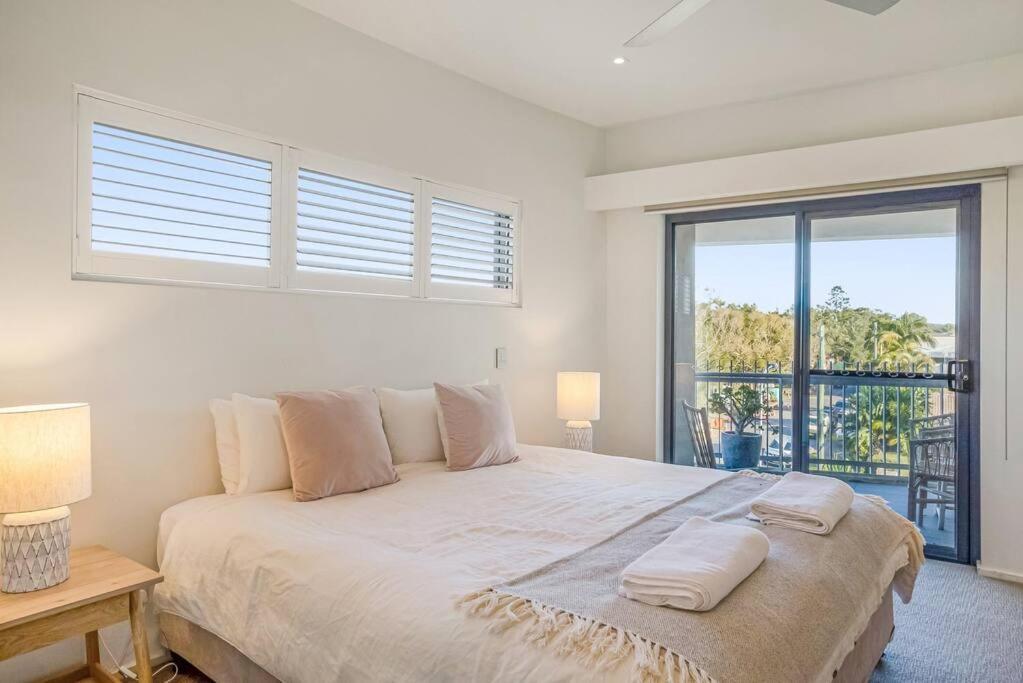 Fuller Holidays- Lot 7 - Byron Penthouse With Pool Apartment Byron Bay