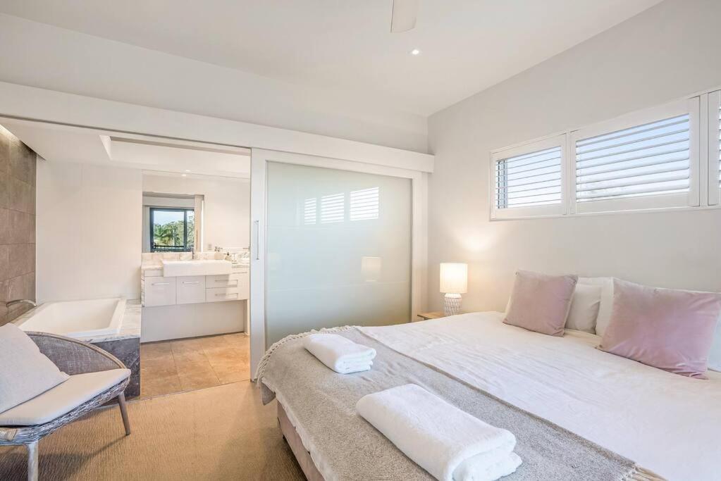 Fuller Holidays- Lot 7 - Byron Penthouse With Pool Apartment